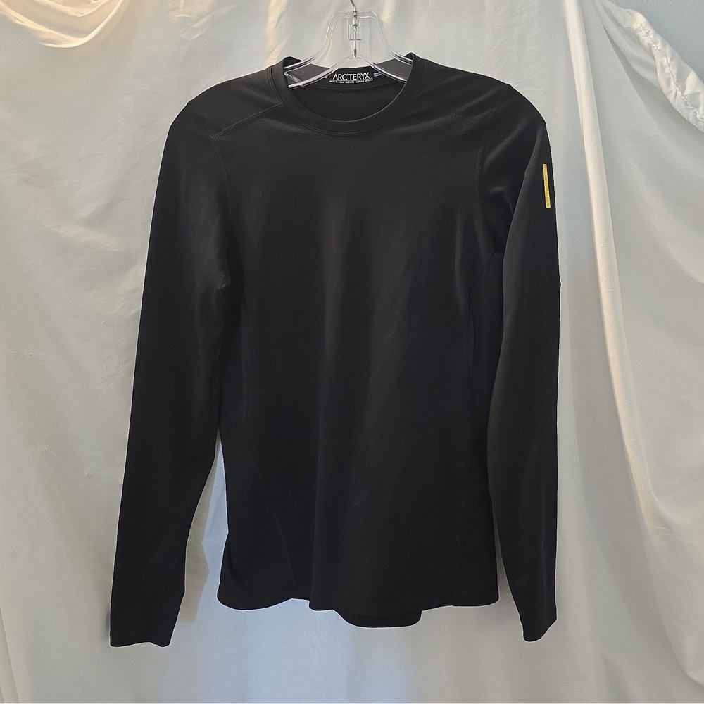 Arc'teryx Women's Long Sleeve Base-layer Shirt Black Sz M Outdoor Ski Skiing